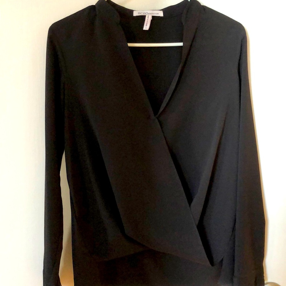 BCBG long sleeve blouse